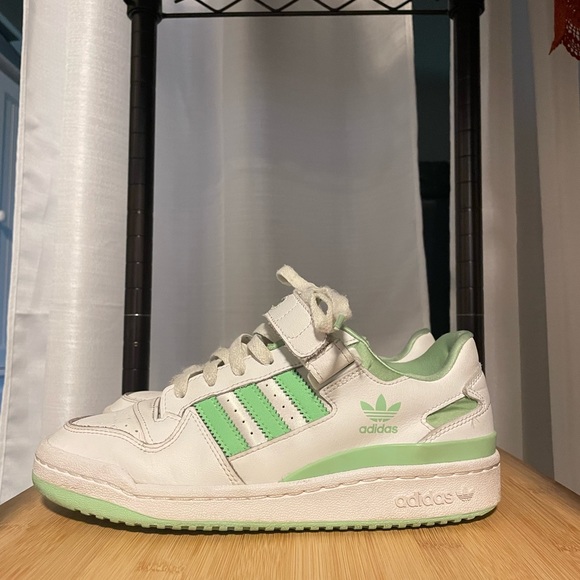 adidas Shoes Mint Green Adidas Forum Low Womens 7 Poshmark